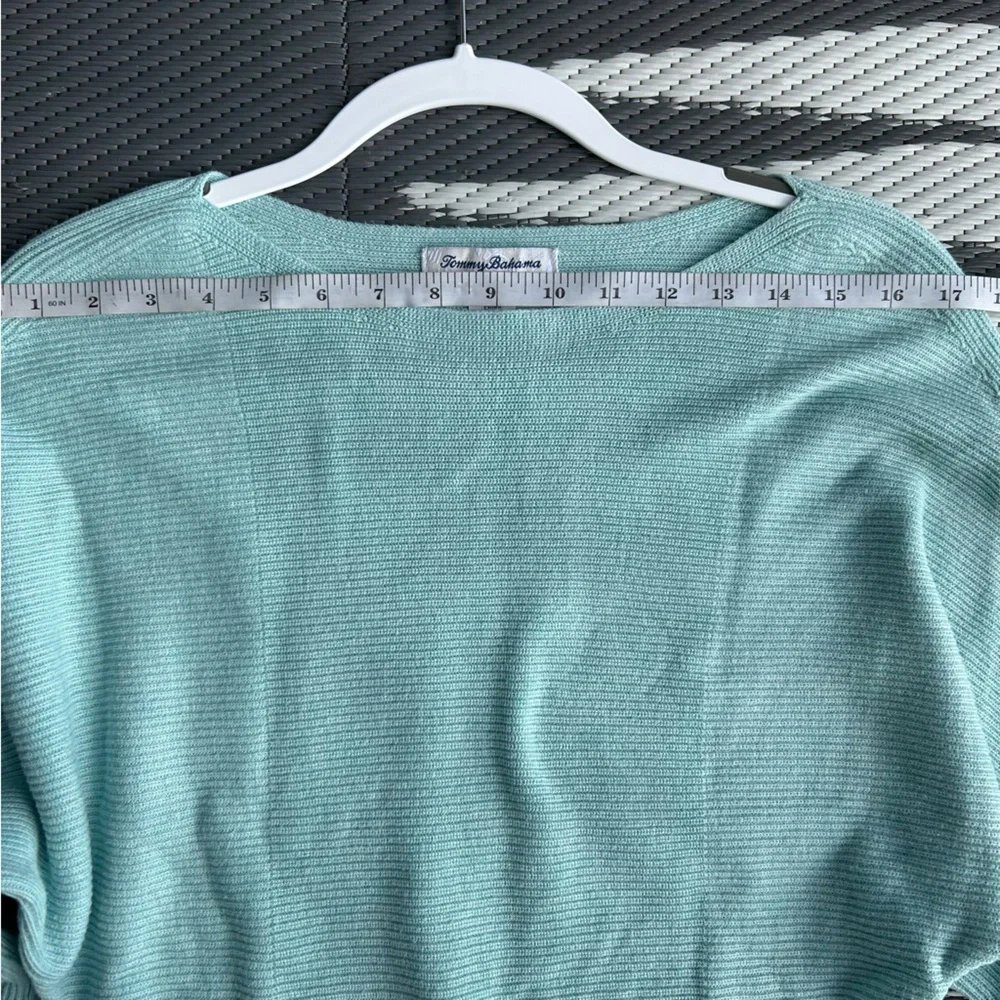 Tommy Bahama Women’s Bonita Boatneck Dolman Sleeve Aqua Sweater Size S - Picture 4 of 8